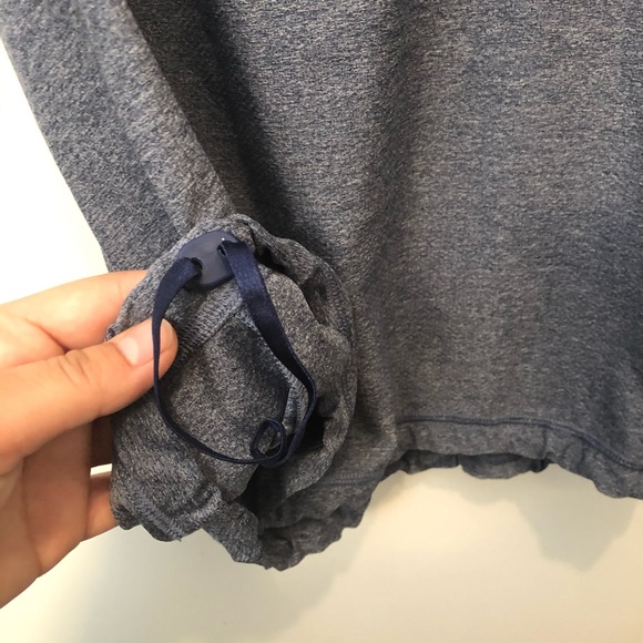 Under armour tank with built in bra - Picture 4 of 6